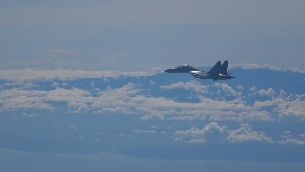 东部战区继续在台岛周边海空域开展实战化联合演训