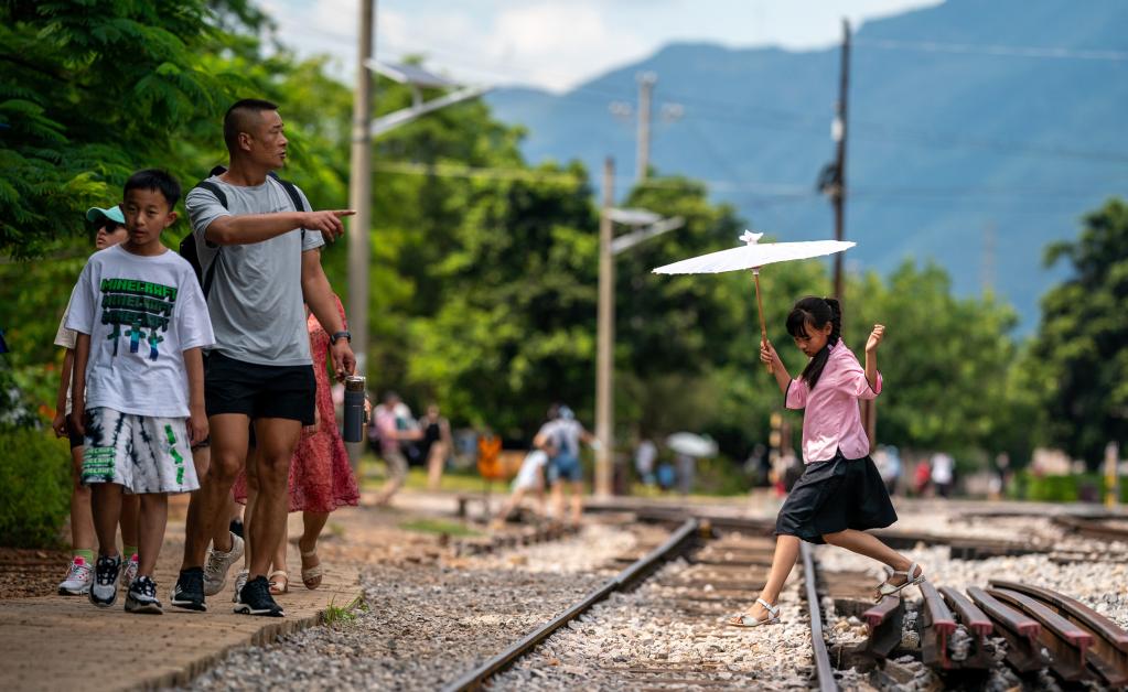 云南蒙自：文化地标引领文旅融合