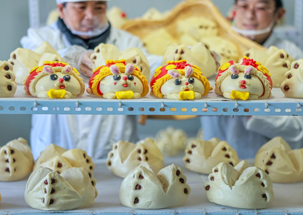 山东荣成：花饽饽“蒸”出致富路