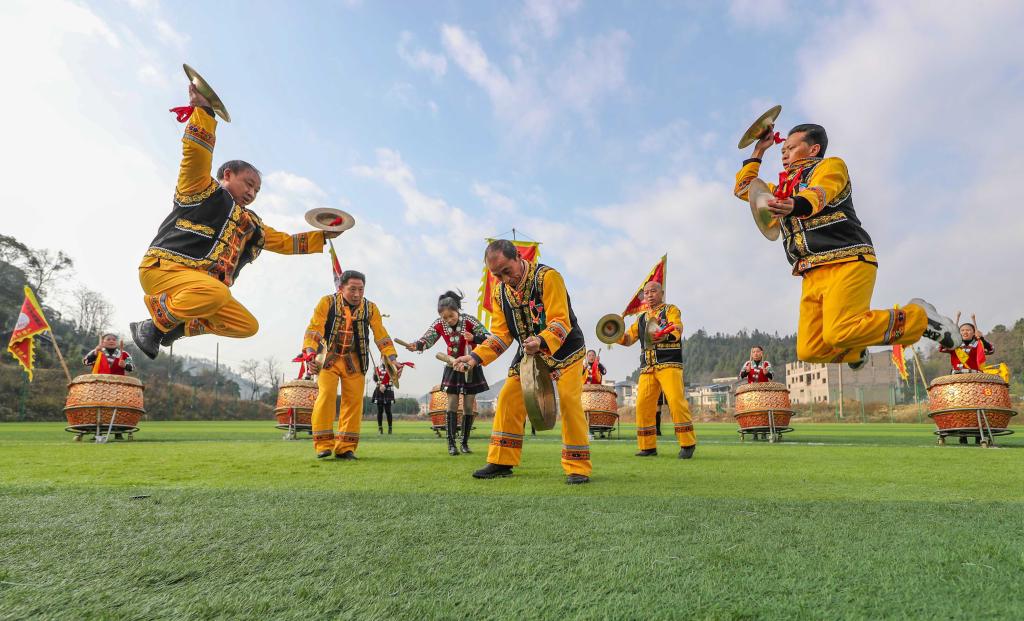 “思州战鼓”迎新年