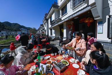 春季乡村百家宴 特色旅游促共富