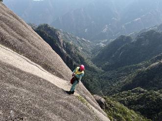 守护黄山的美丽