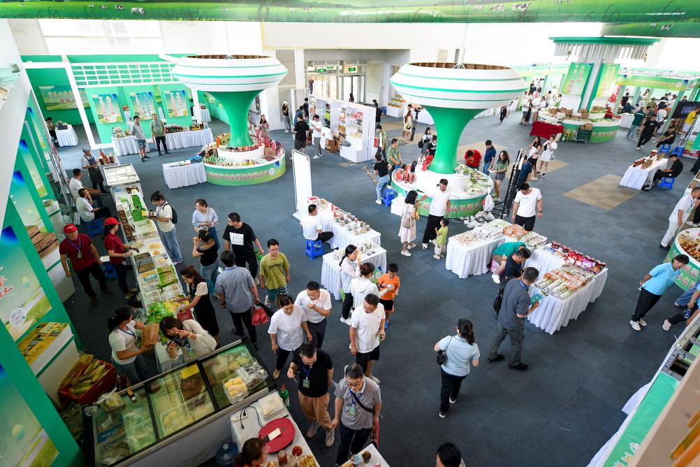 宁夏预制菜产业发展推进会暨首届宁夏重点预制菜推介展销会举行