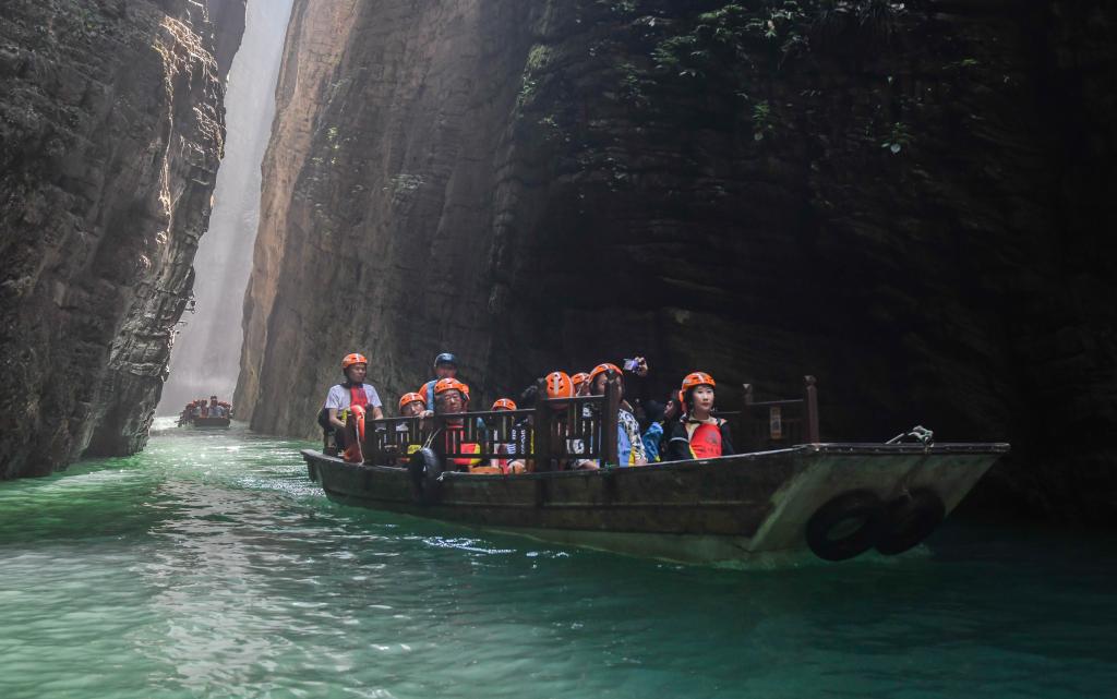 美丽中国丨湖北鹤峰：峡谷探幽