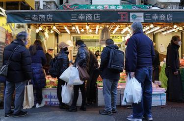 日本：购物迎新年