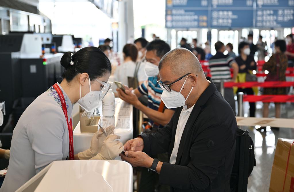 海口恢复国际及地区客运航线