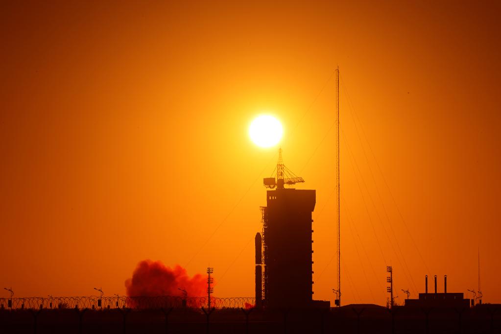 我国成功发射先进天基太阳天文台卫星